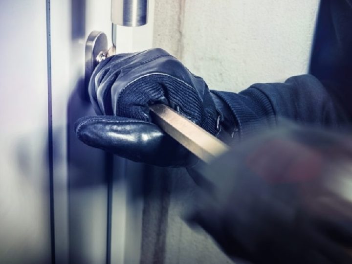 La brutalità della polizia in risposta ai saccheggi a Filadelfia scuote il mondo! I furti devono finire
