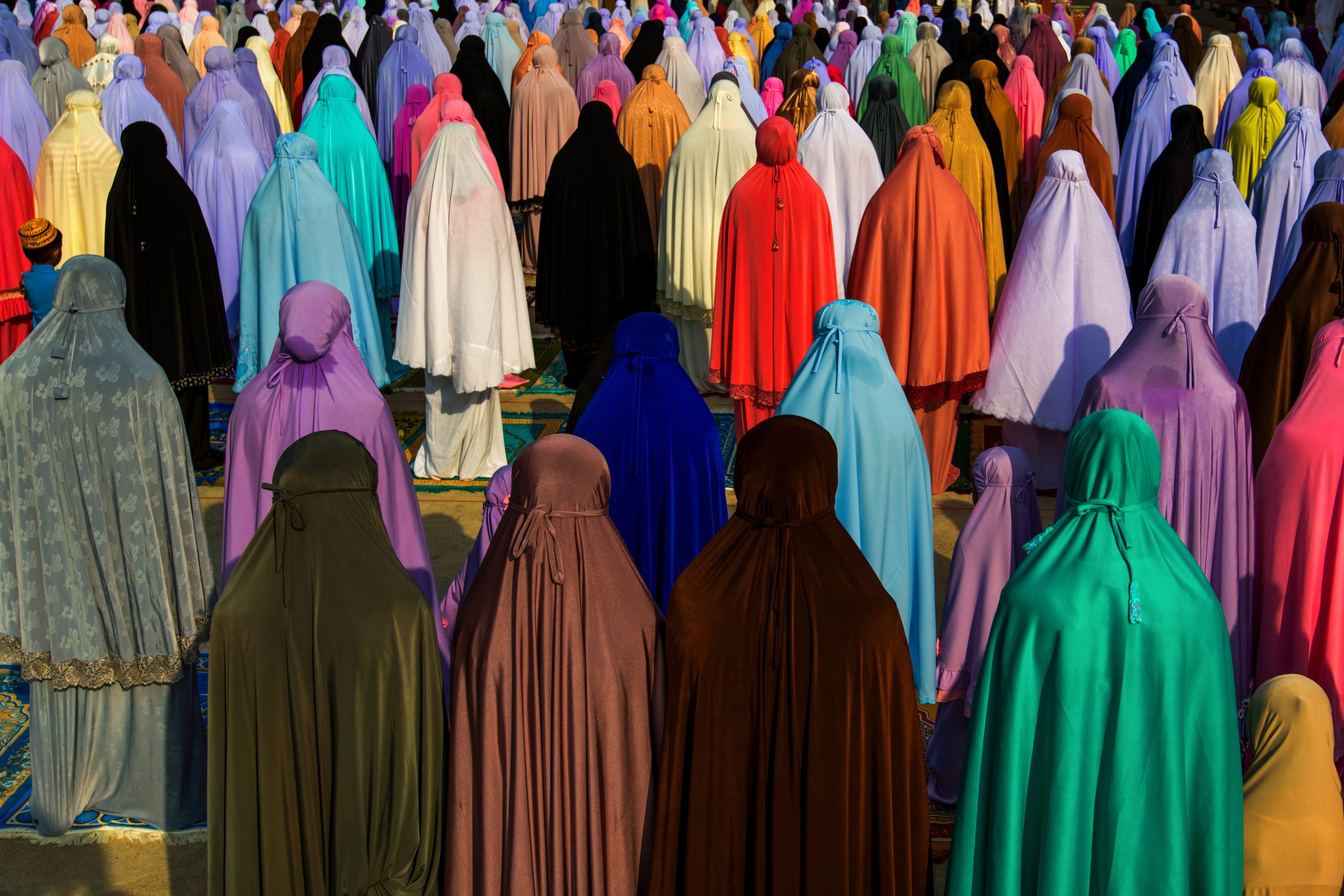 L’Iran sta per lanciare un invasivo sistema di controllo delle donne: scopri i dettagli!