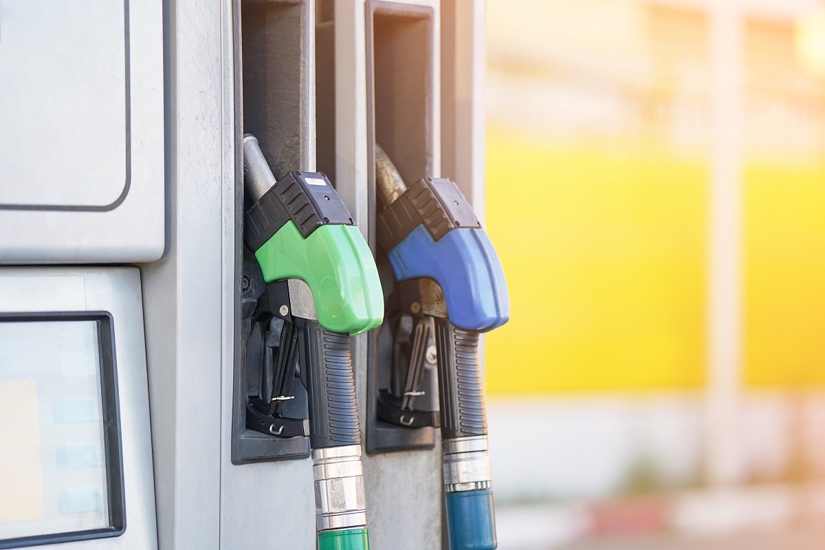 La mossa audace di Putin: come il divieto del carburante sta colpendo l’Europa!