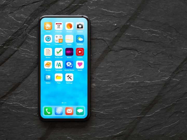 Passeggero misterioso scatena il caos su iPhone con un trucco da 200$!