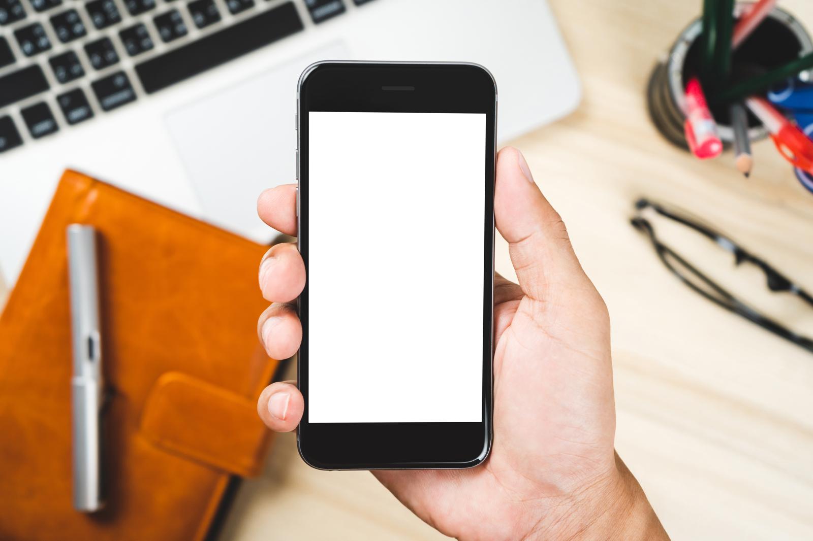 Il tuo Smartphone ti ascolta segretamente? Scoperte inquietanti emergono!