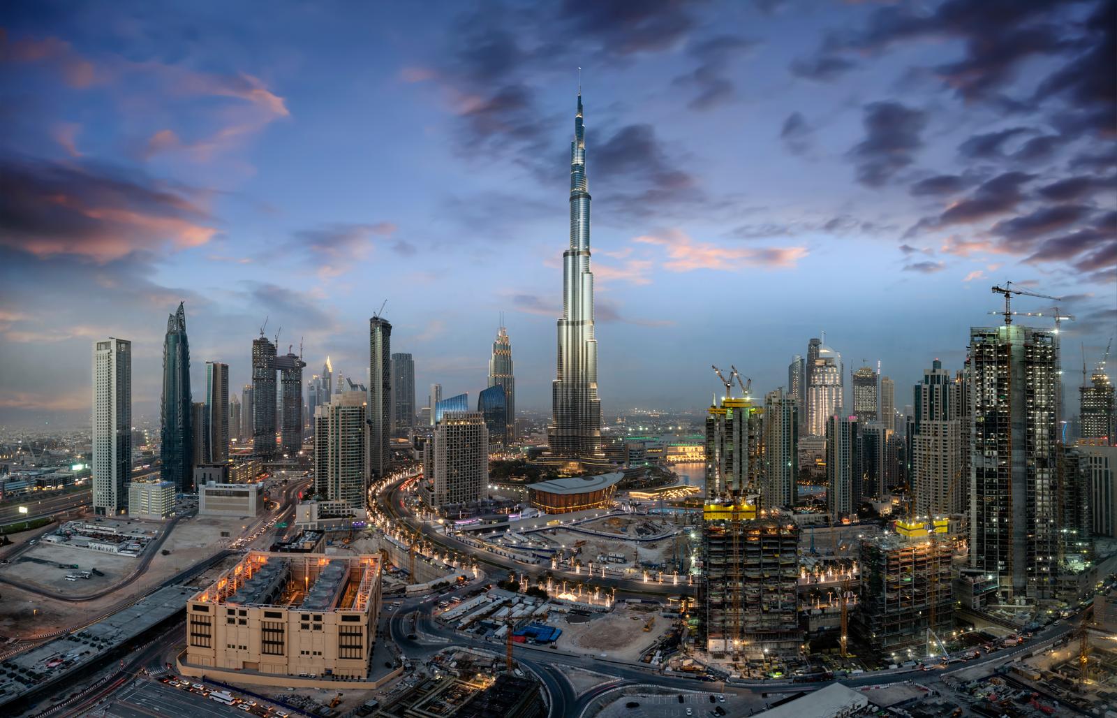 Splendori e ombre di Dubai: una metropoli futuristica ai limiti dell’etica