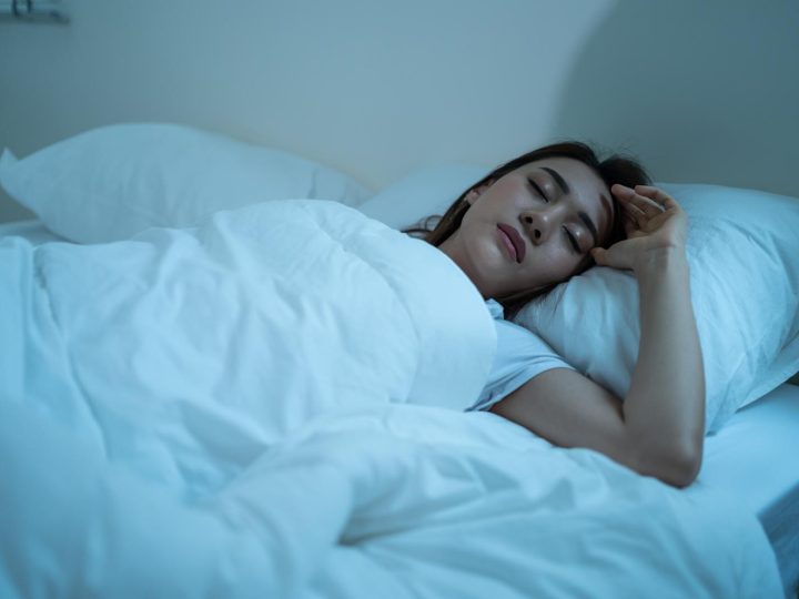 Sognare di baciare un morto: il mistero dietro i sogni inquietanti e il significato nascosto dietro le nostre visioni notturne