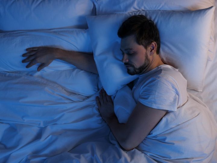 Sognare di essere lasciati: quando i nostri incubi diventano realtà e dobbiamo affrontare la paura dell’abbandono.