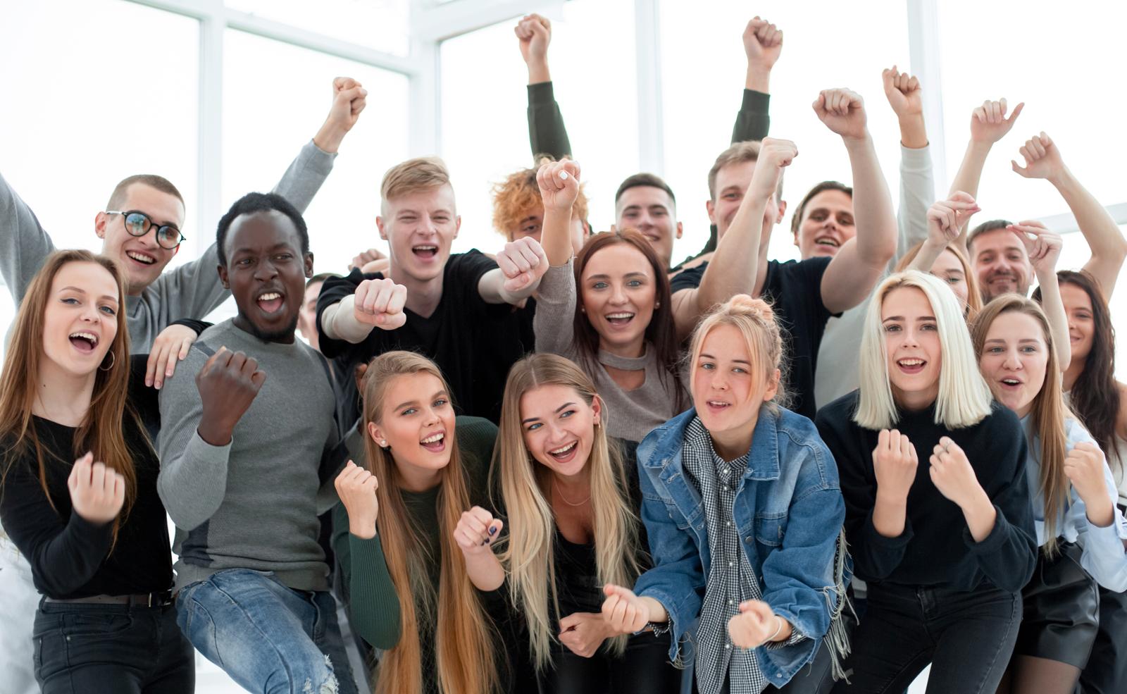 Sognare scala: sali verso il successo con determinazione e passione, il cielo è il limite!